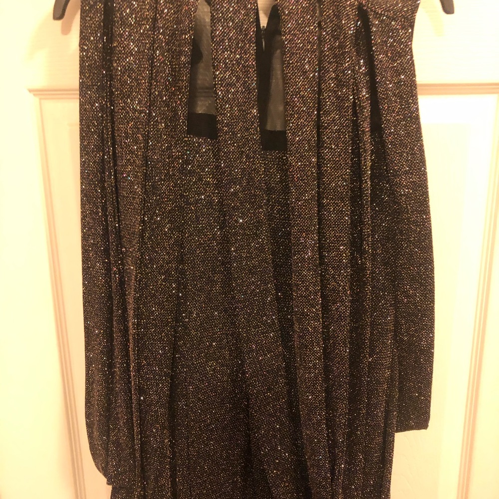 Dress - Picture 5 of 7